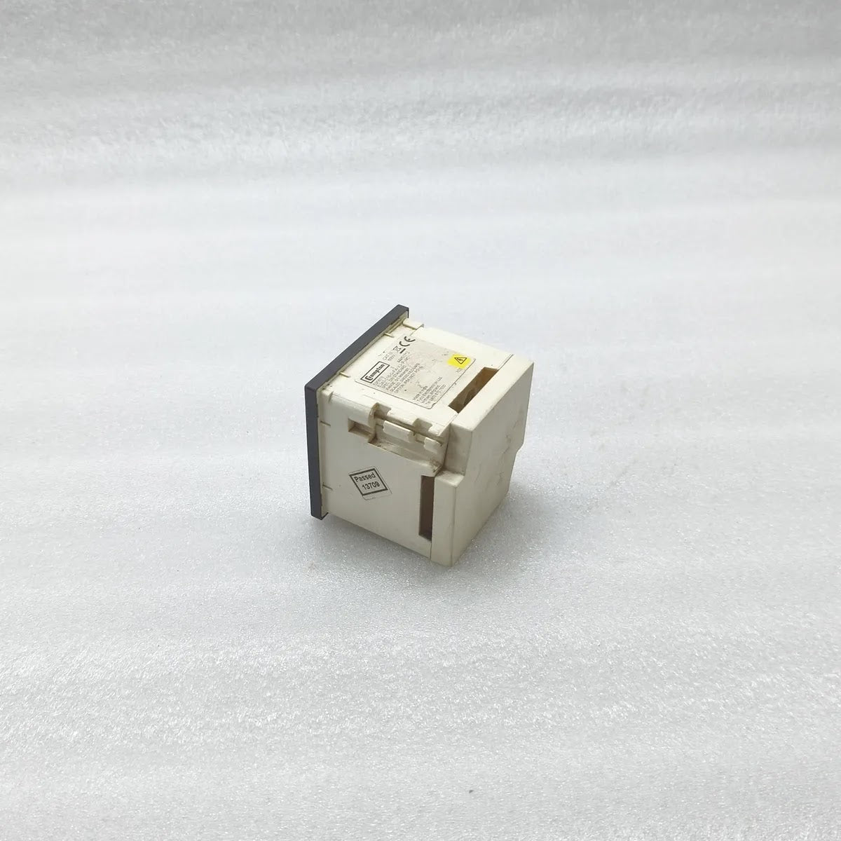 CROMPTON E243-016-G-FA-VJ-IP-NC kVAr Panel Meter 0-4000kVAr 0-1mA