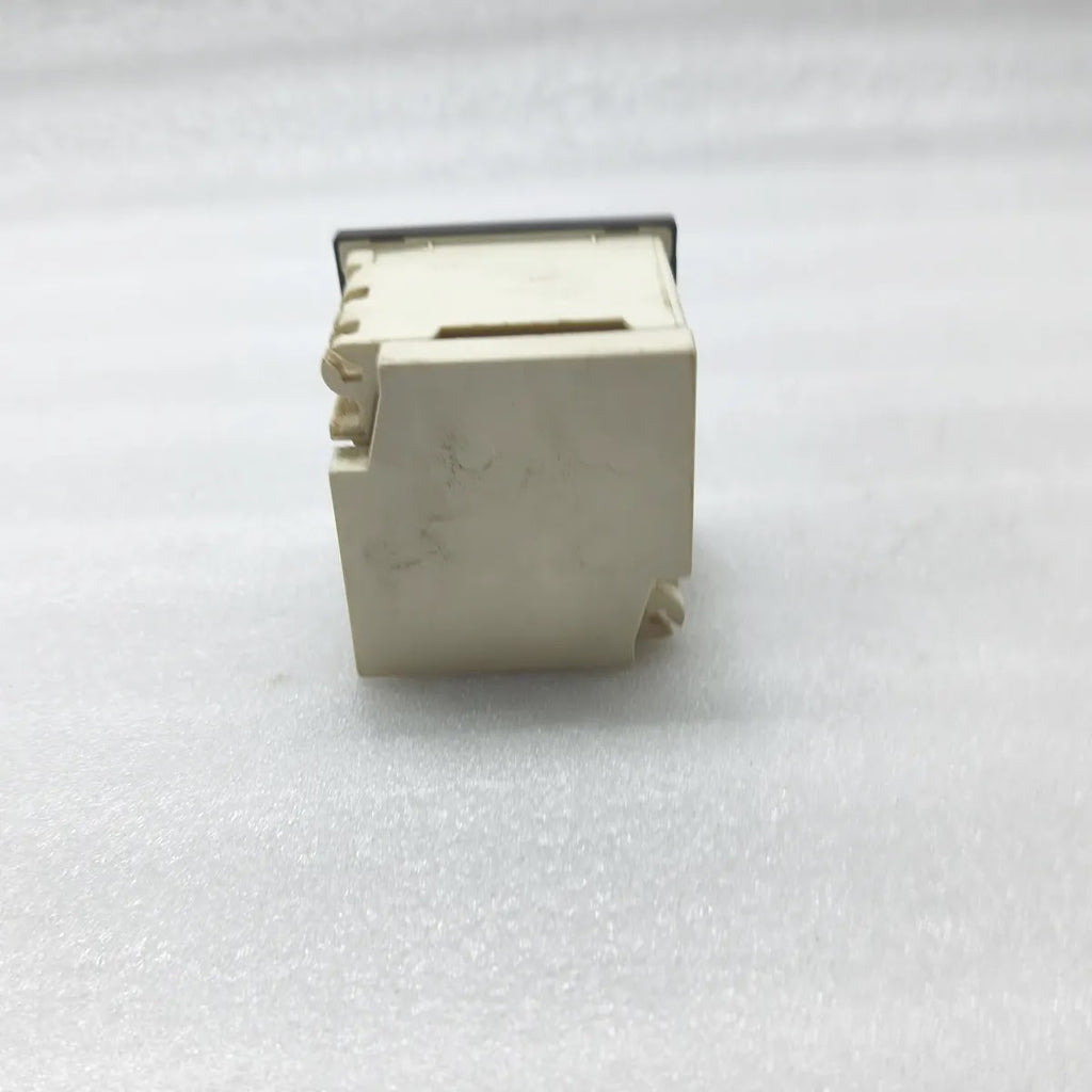 CROMPTON E243-016-G-FA-VJ-IP-NC kVAr Panel Meter 0-4000kVAr 0-1mA