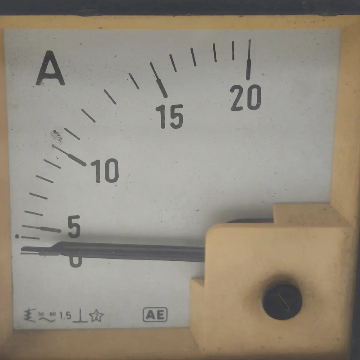 AUTOMATIC ELECTRIC Moving Iron Panel Ammeter 0-20A 50-60Hz