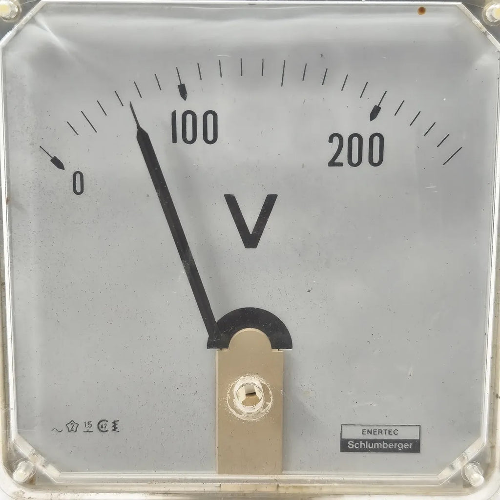 ENERTEC SCHLUMBERGER Analogue Panel Voltmeter 0-250V AC
