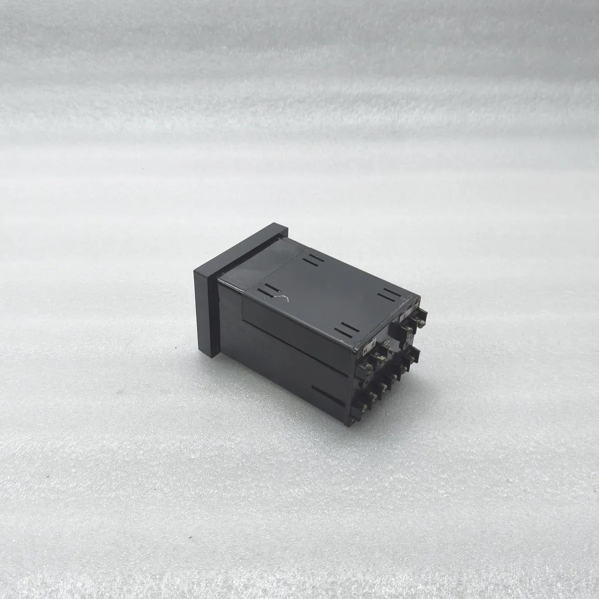 KUWANO RLM-80 RPM Meter Relay 0-200rpm 24VDC