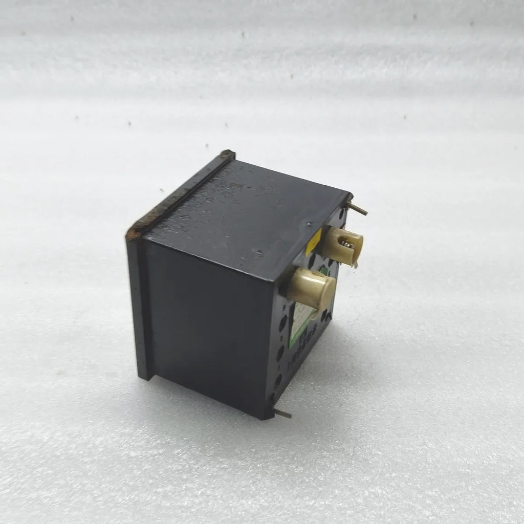 SHANGHAI YITAI F96-HZB Frequency Meter 55-65Hz 460/220V