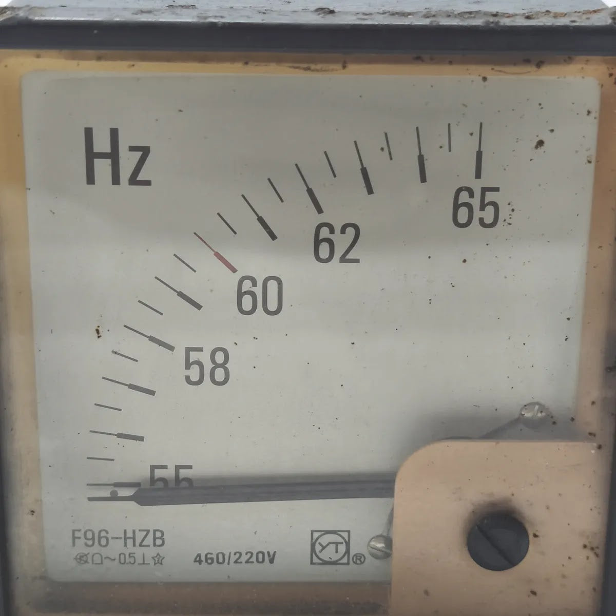 SHANGHAI YITAI F96-HZB Frequency Meter 55-65Hz 460/220V