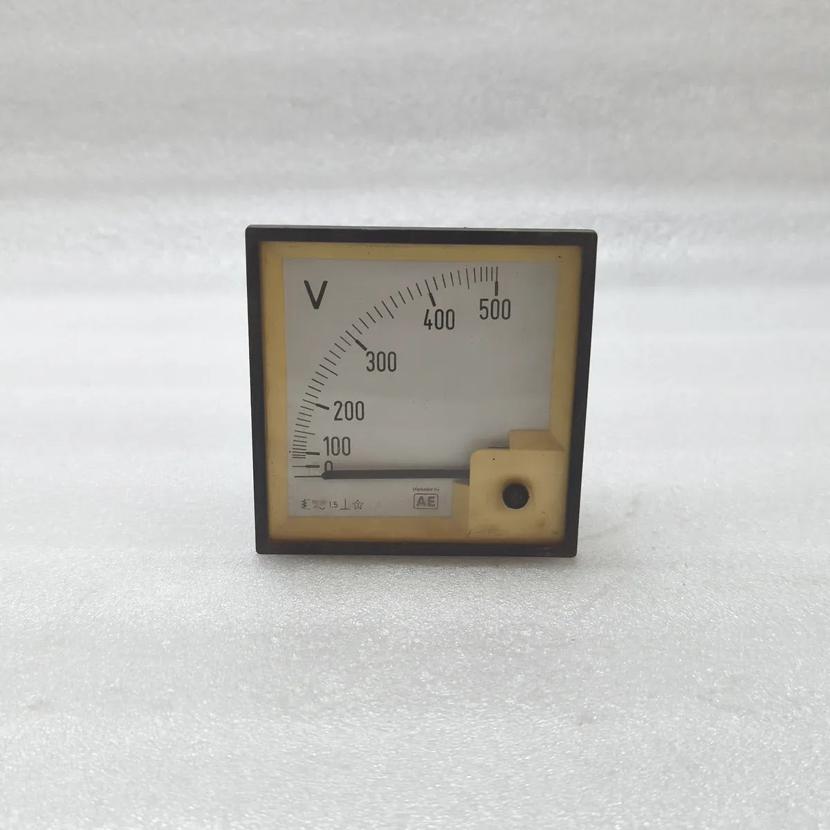 AE Analogue Panel Voltmeter 0-500V AC 50-60Hz