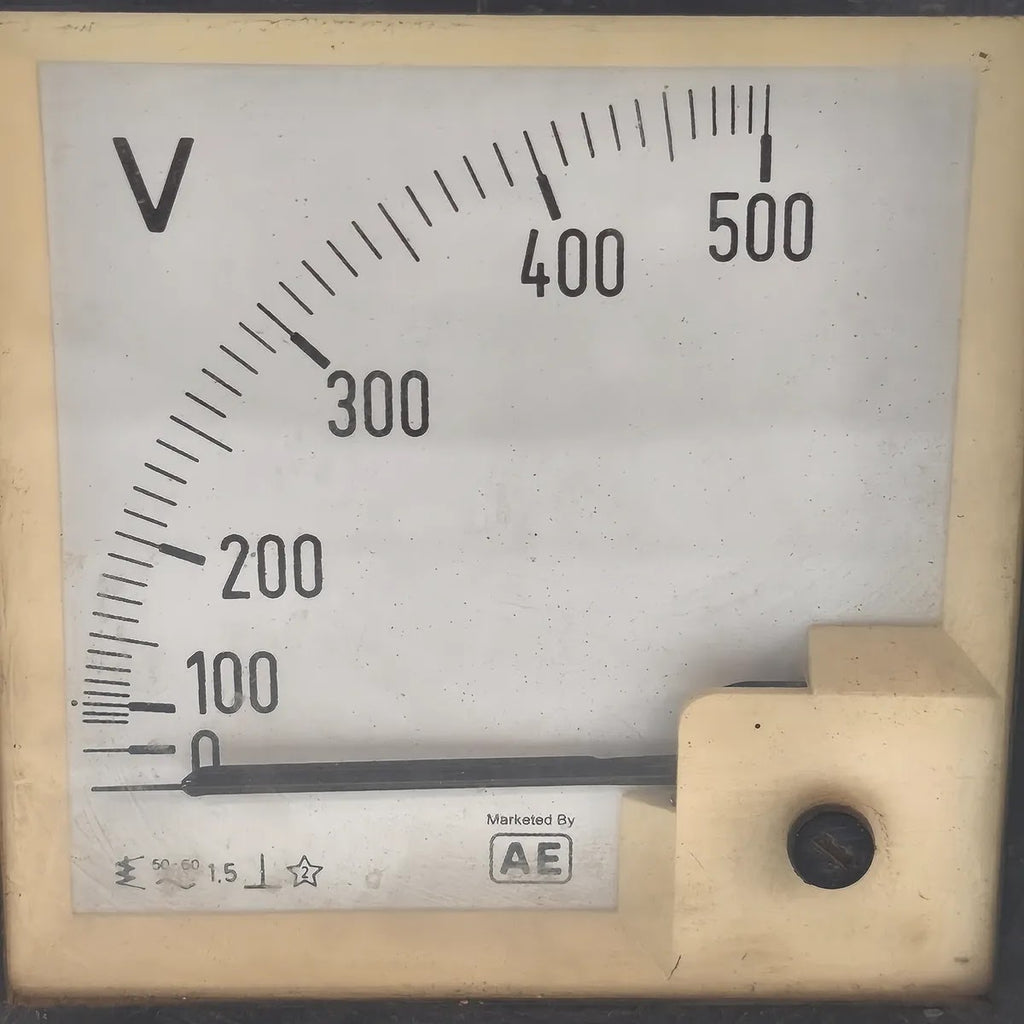 AE Analogue Panel Voltmeter 0-500V AC 50-60Hz