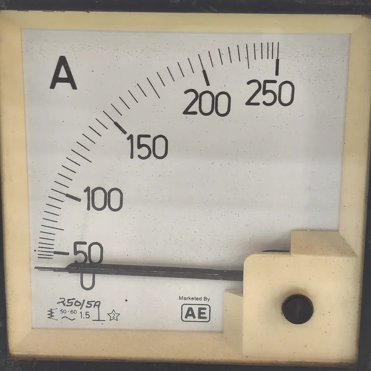 AE Analogue Panel Ammeter 0-250A 250/5A