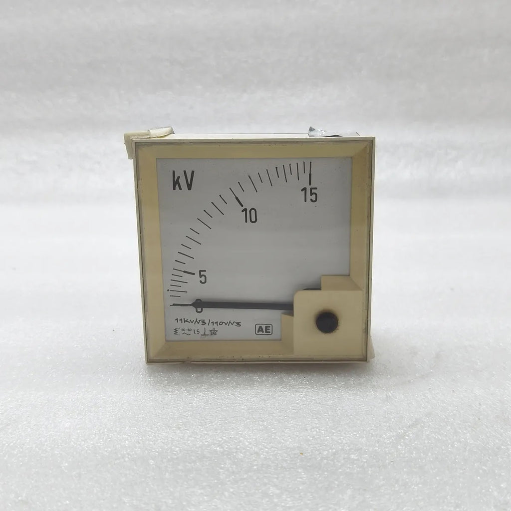 AUTOMATIC ELECTRIC Moving Iron Panel Voltmeter 0-15kV 110V