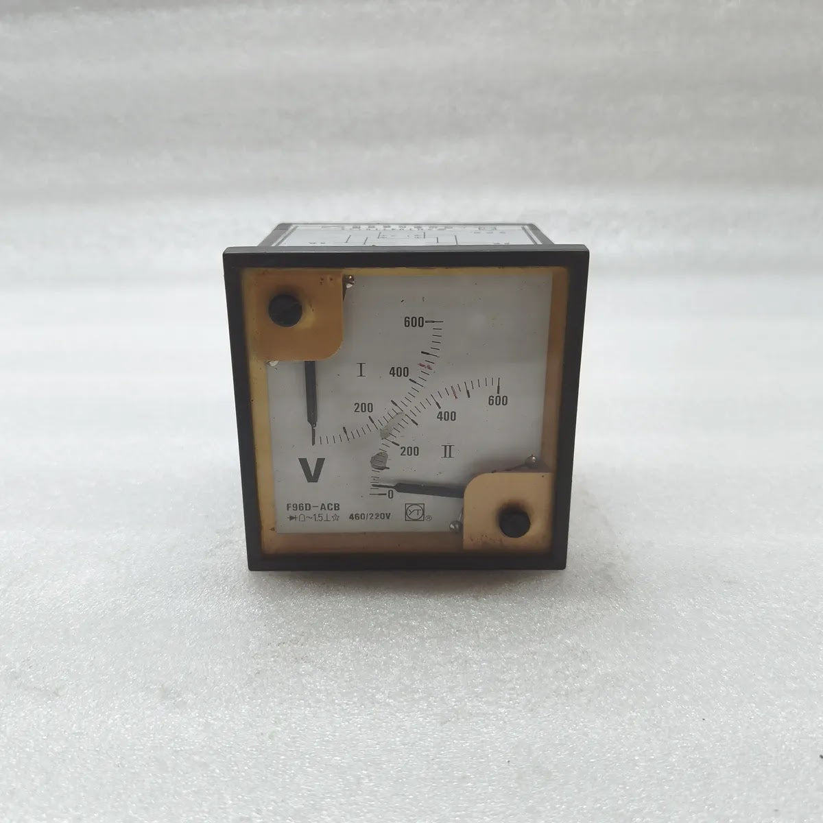 YITAI F96D-ACB Double Panel Voltmeter 0-600V AC