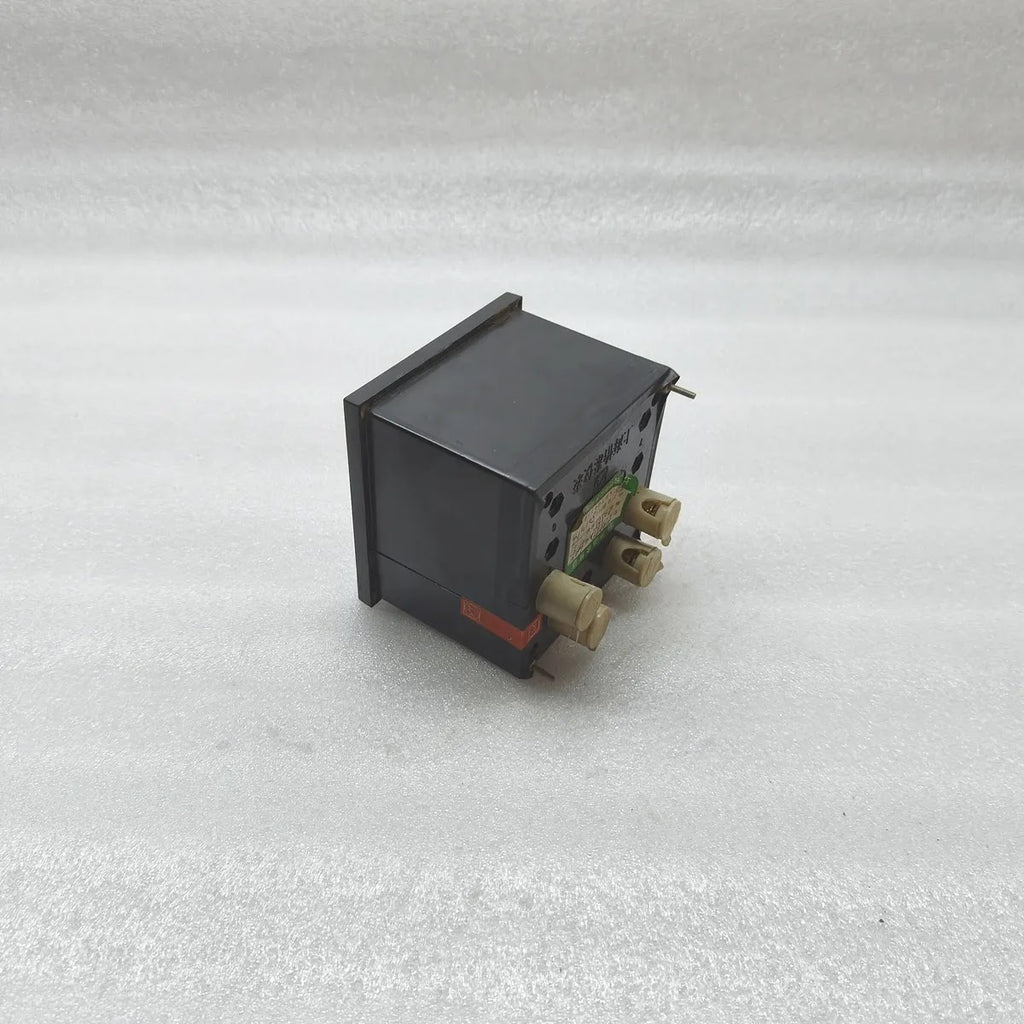 YITAI F96D-ACB Double Panel Voltmeter 0-600V AC
