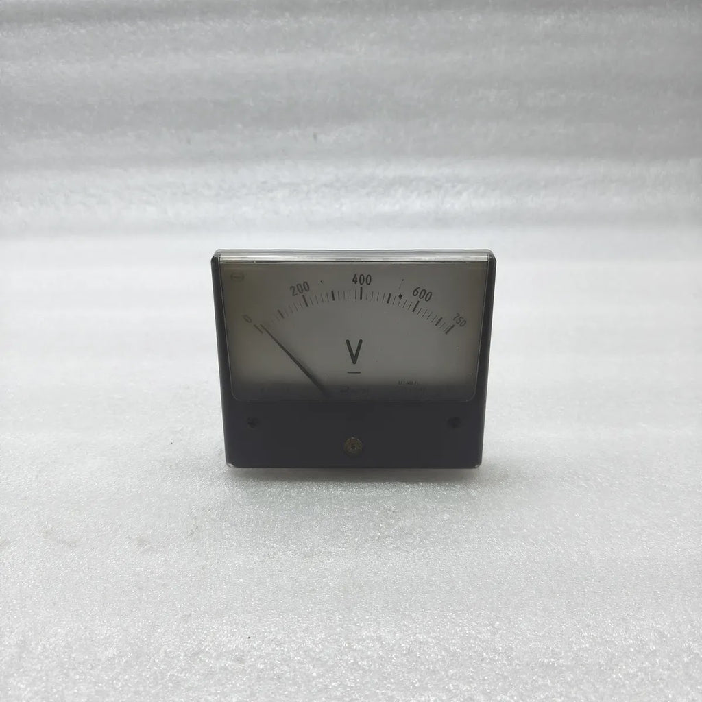 DAIICHI LMK-12 DC Panel Voltmeter 0-750V