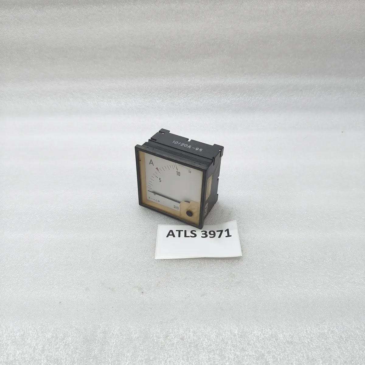 DEIF 10/20A-95 Moving Iron Panel Ammeter 0-10A AC