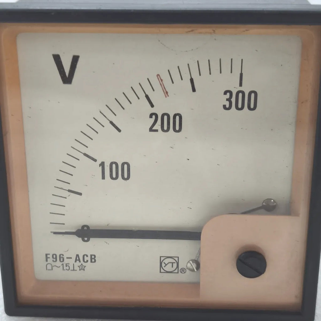 SHANGHAI YITAI F96-ACB AC Panel Voltmeter 0-300V