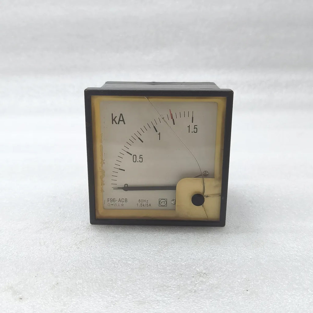 SHANGHAI YITAI F96-ACB Analog AC Ammeter 1.5kA/5A 60Hz