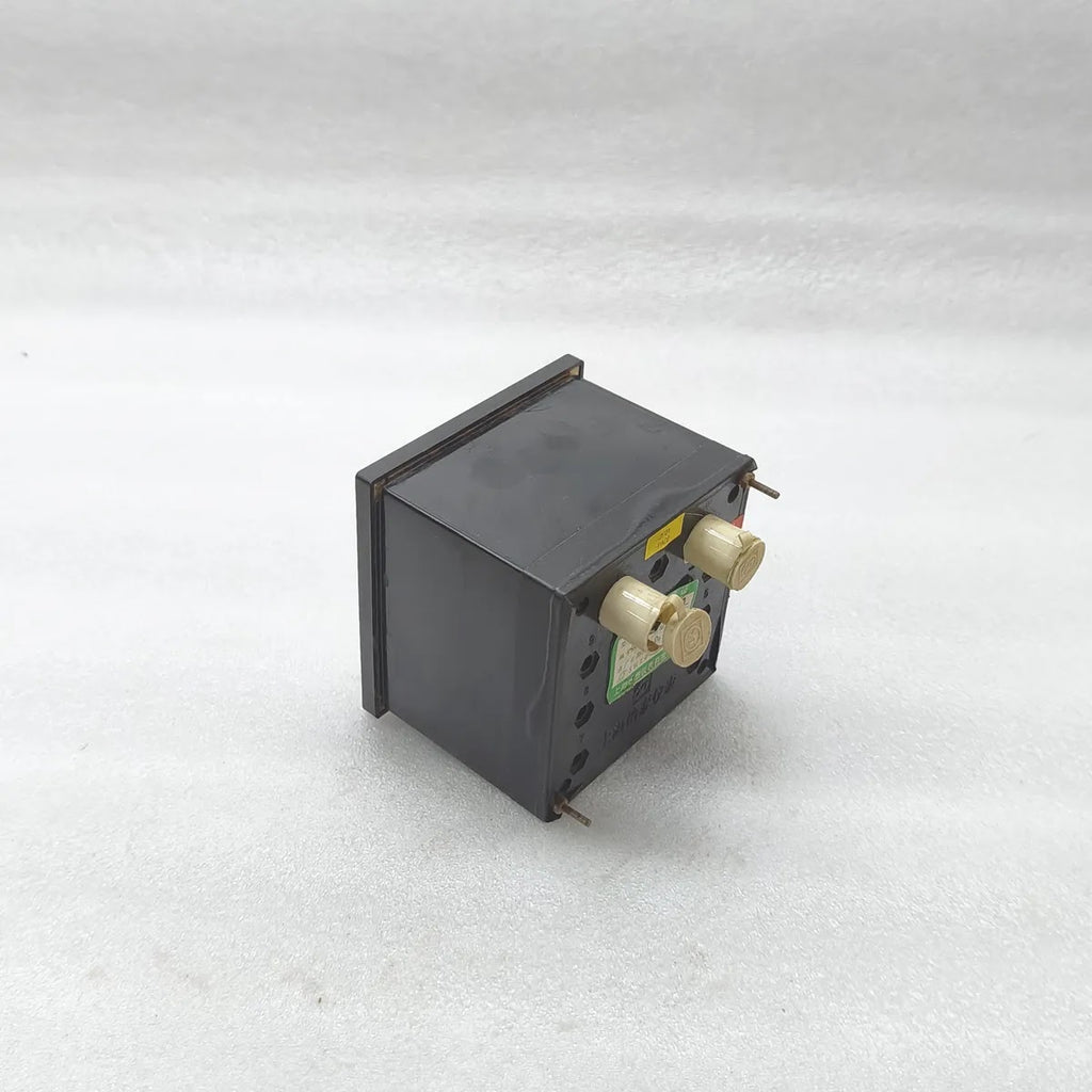 SHANGHAI YITAI F96-ACB Analog AC Ammeter 1.5kA/5A 60Hz