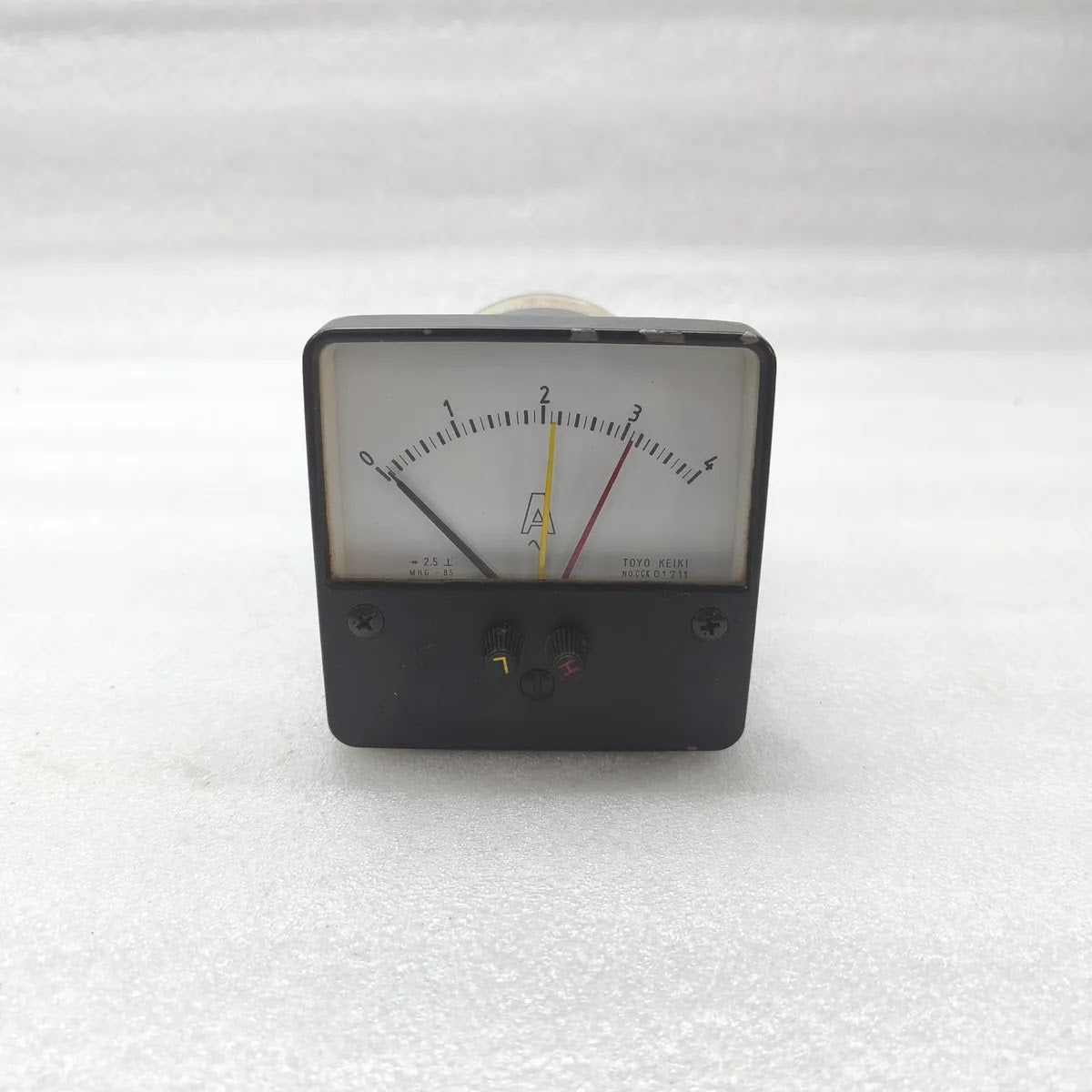 TOYO KEIKI MHG-85 Non-Contact Meter Relay Ammeter 0-4A AC110V