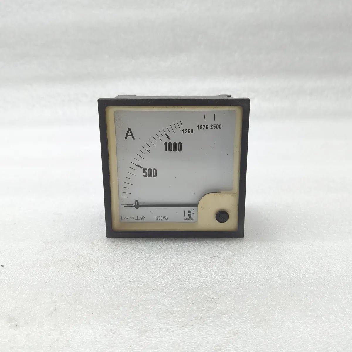 RISHABH EQ96 Moving Iron Panel Ammeter 0-1250A 1250/5A