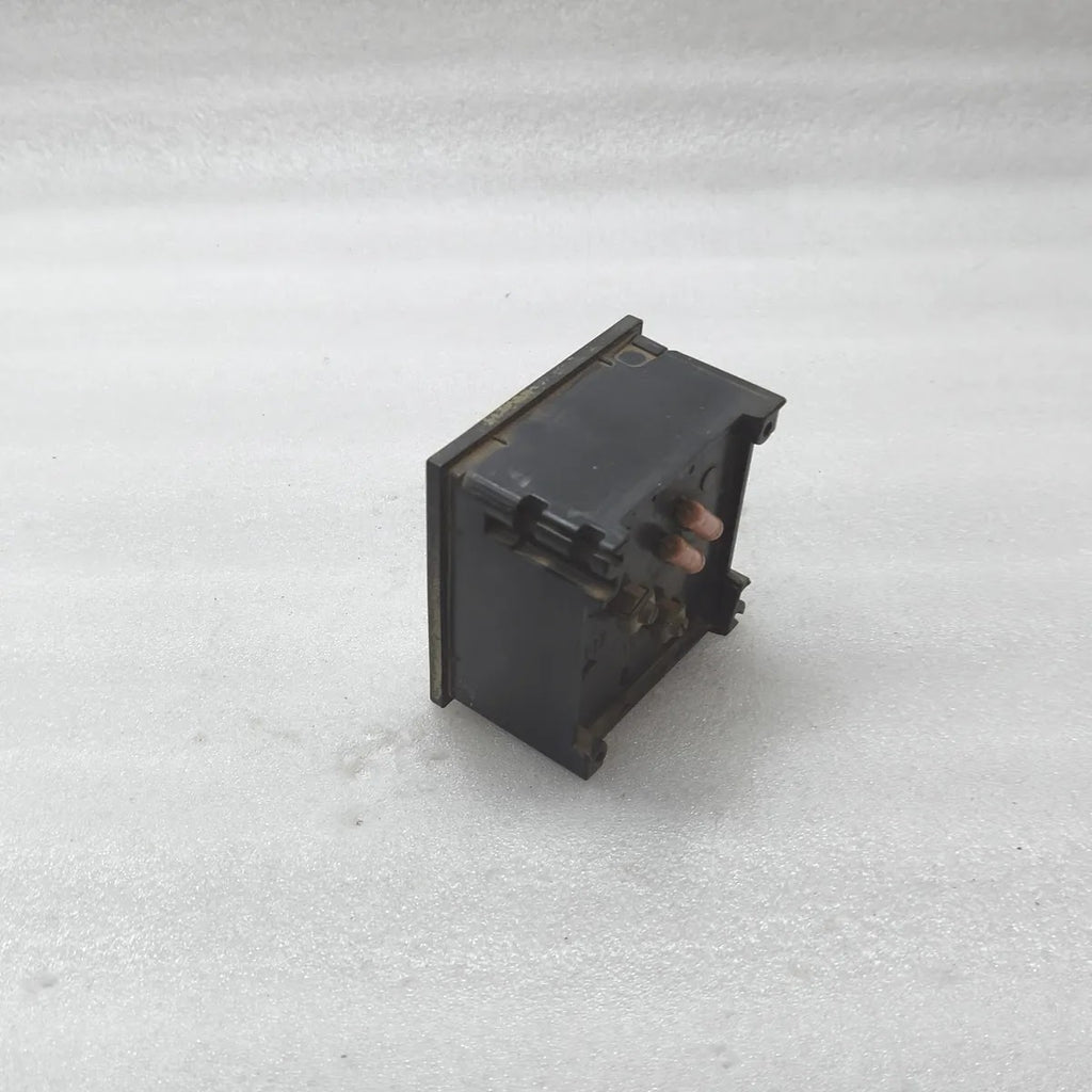 RISHABH Analogue Panel Voltmeter 0-600V AC