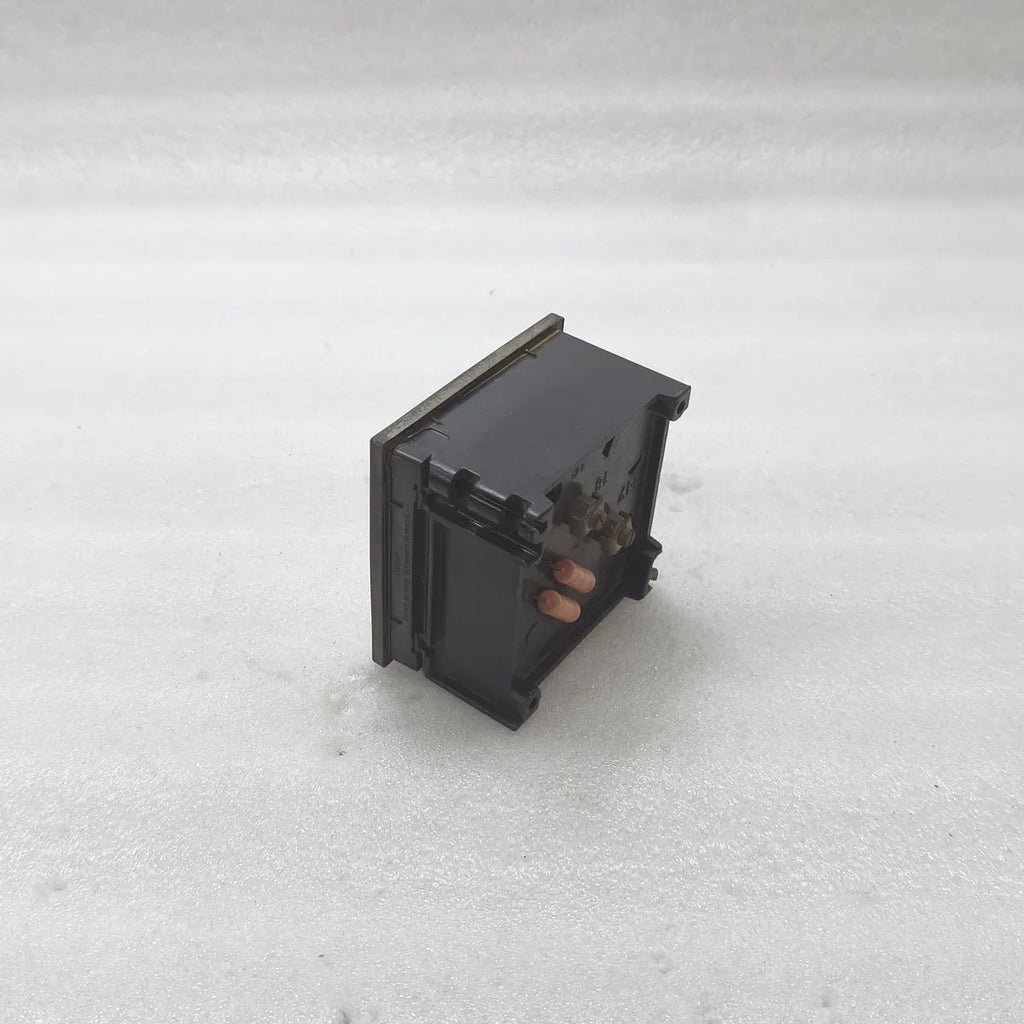 RISHABH Analogue Panel Voltmeter 0-600V AC