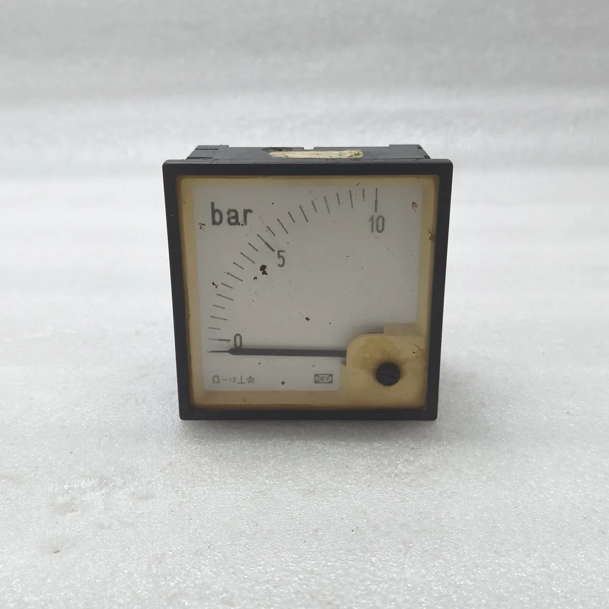 DEIF Pressure Panel Meter 0-10 bar