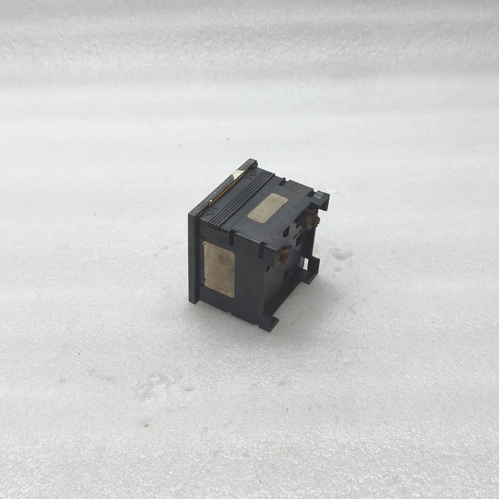 DEIF Quadratic Analogue DC Panel Meter 0-9 Scale Class 1.5