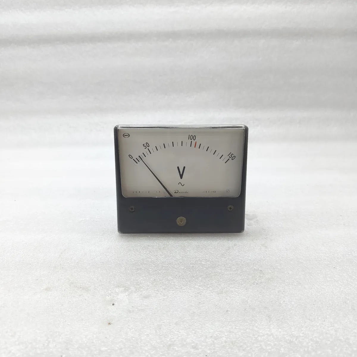 DAIICHI LSK-12 AC Panel Voltmeter 0-150V