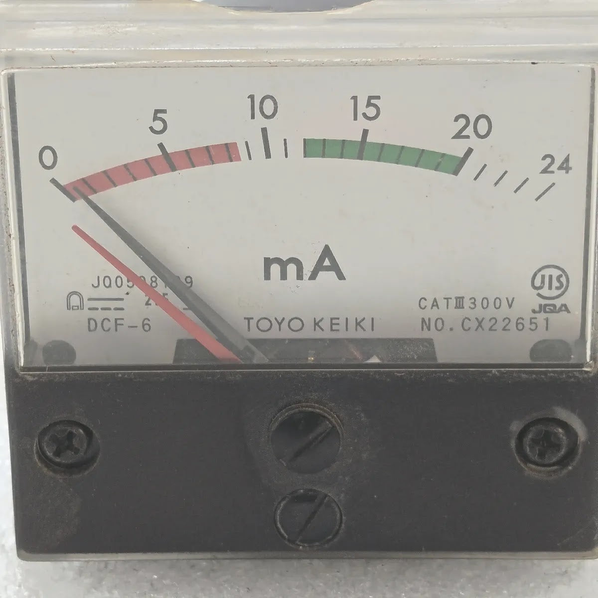 TOYO KEIKI DCF-6 Analog Panel Ammeter 0-24mA DC