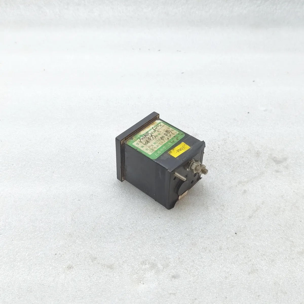 YT F48-ACB Analogue Panel Voltmeter 0-600V 460/220V