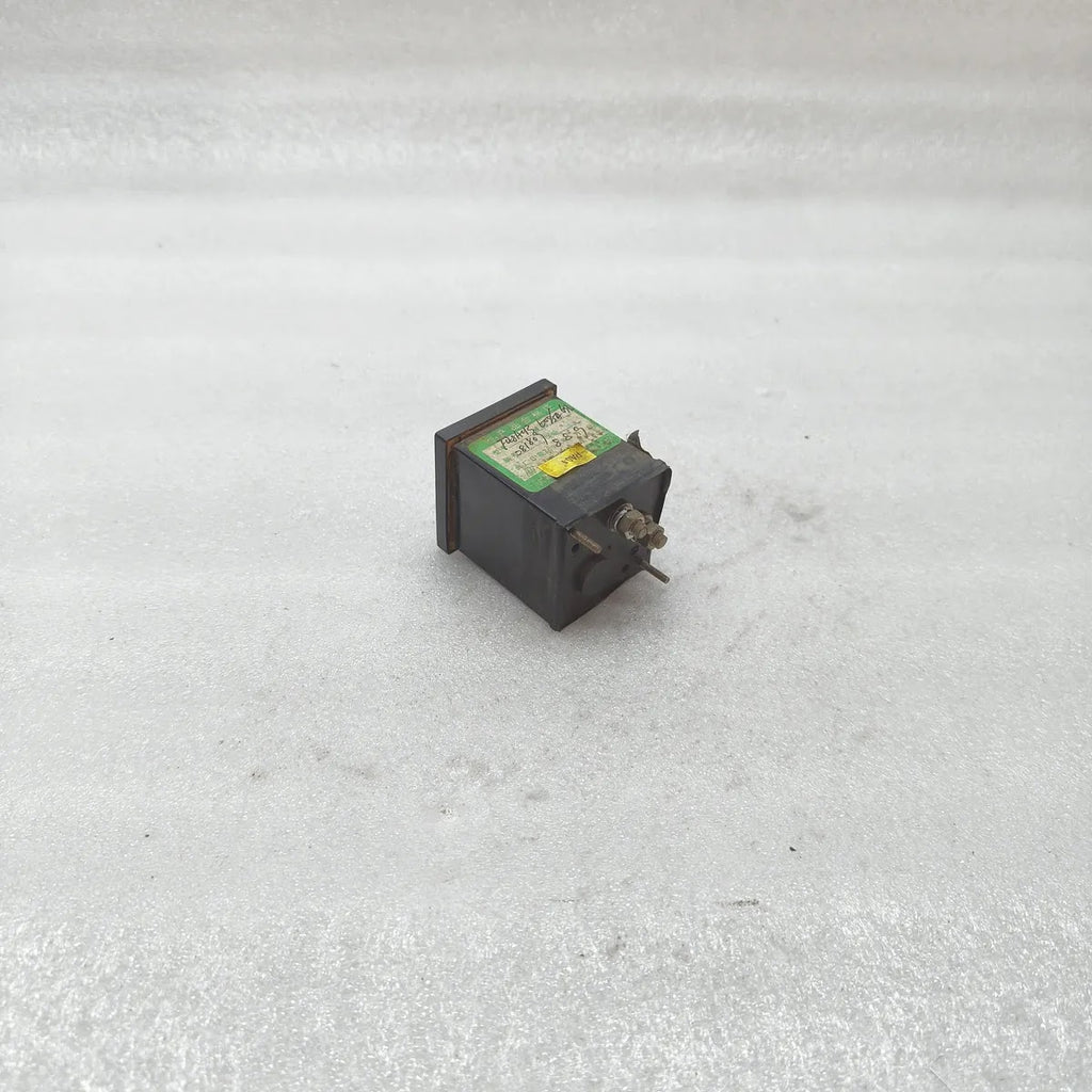 YT F48-ACB Analog Panel Ammeter 600/5A 60Hz