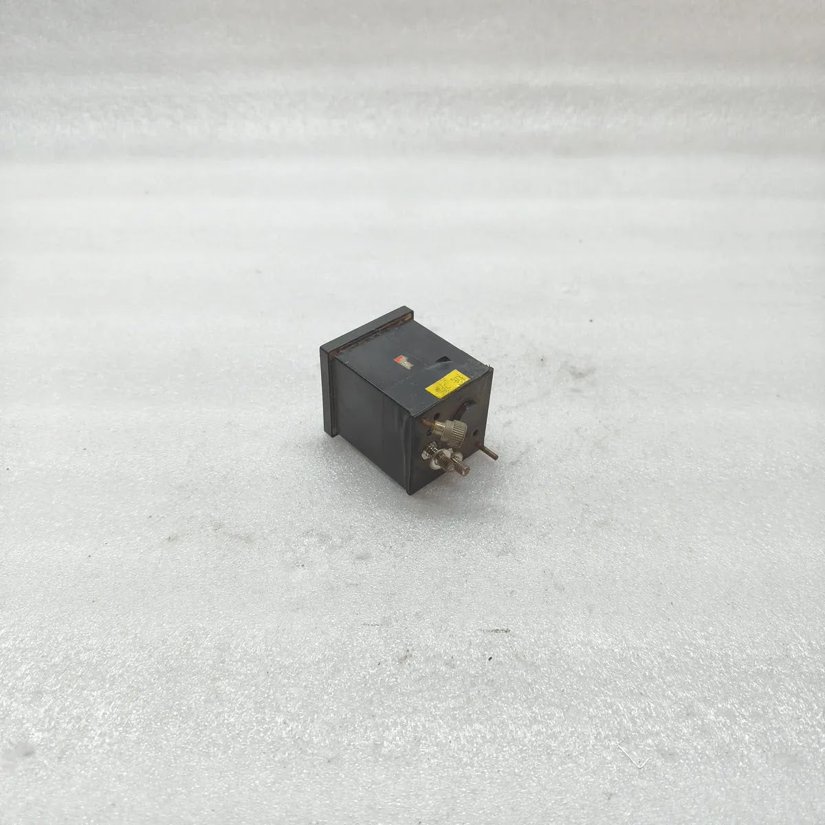 F48-ACB Analogue Panel Ammeter 300/5A