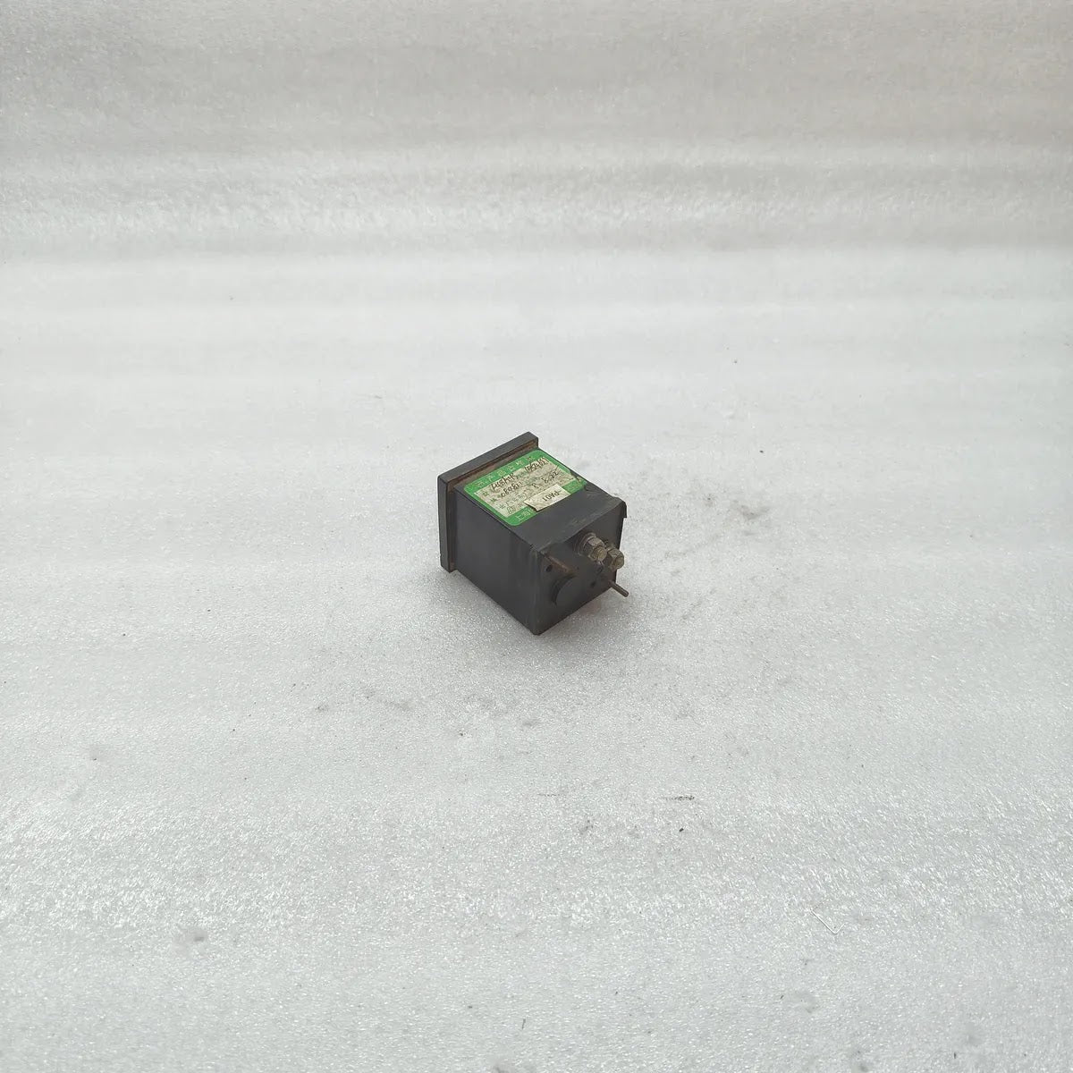 SHANGHAI YITAI F48-ACB Analog Panel Ammeter 10/5A 60Hz