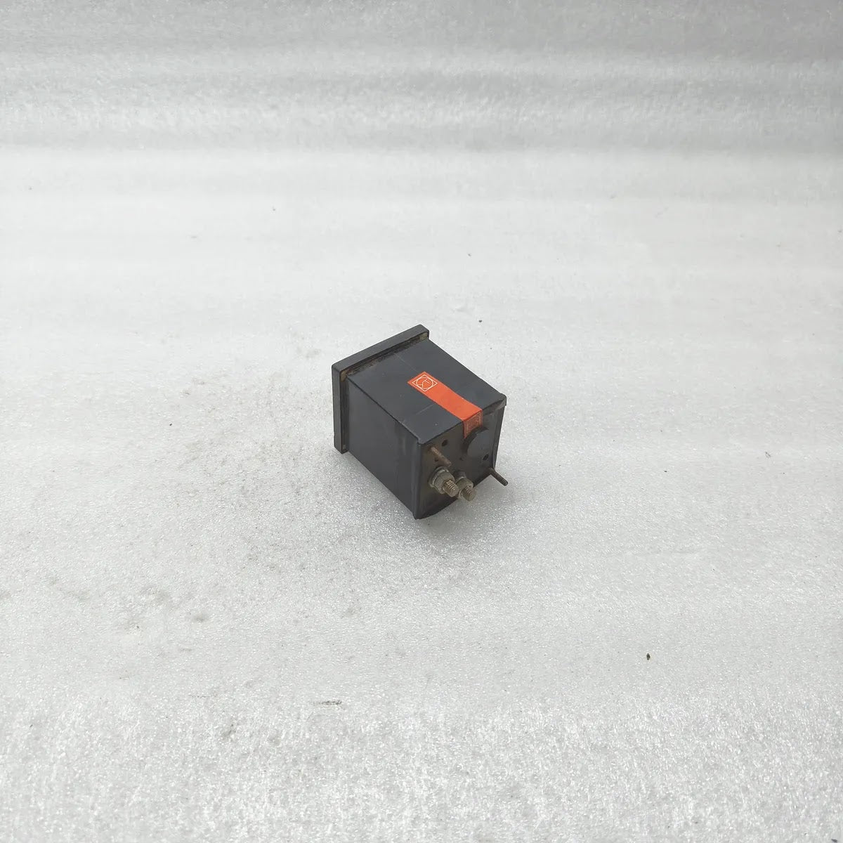 F48-ACB Analogue Panel Ammeter 100/5A 60Hz