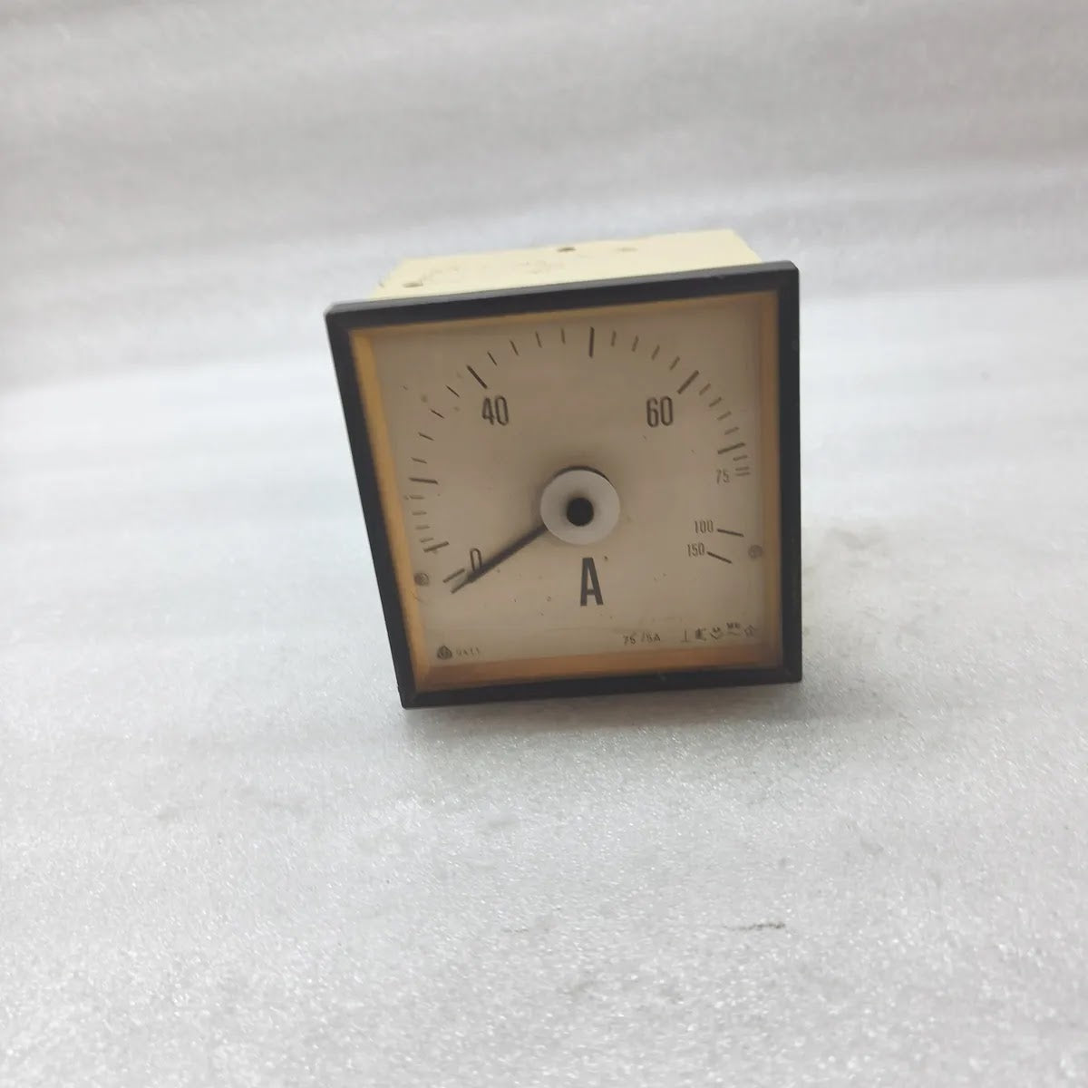 9411 Analogue Panel Ammeter 75/5A 50Hz
