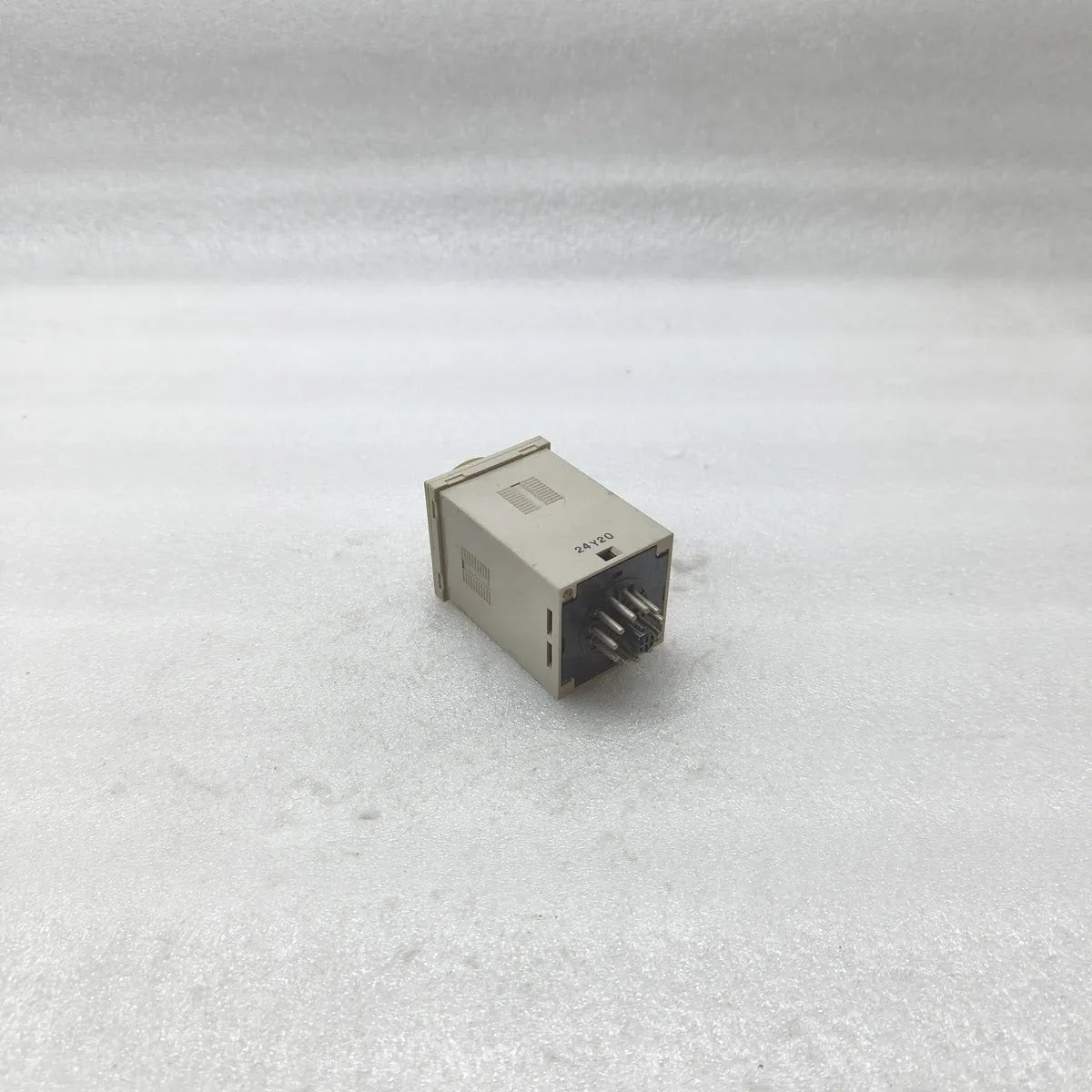 OMRON H3BA-305 Solid State Timer 24VDC 5A