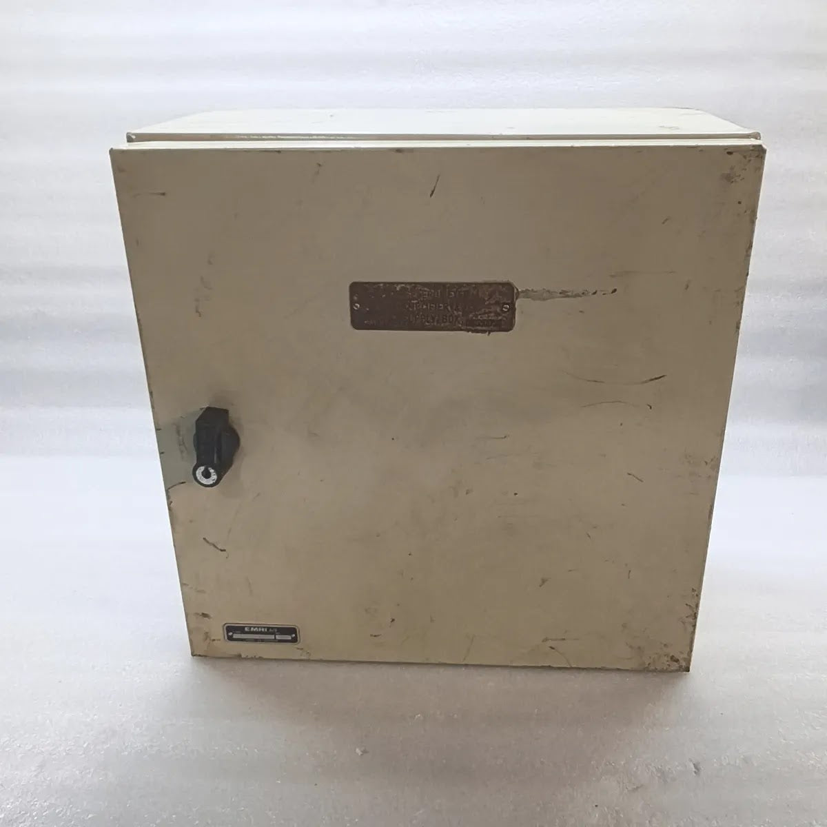 EMRI CXC10 Accelerometer Amplifier Supply Box 220VAC