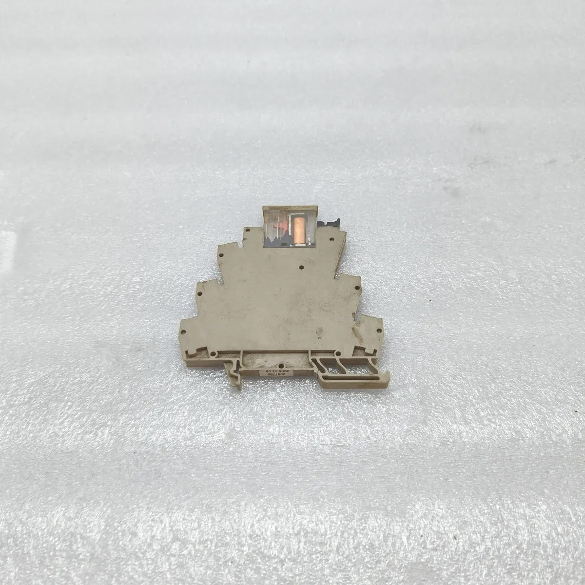 OMRON G2RV-SL700 Interface Relay Module 110VAC 6A