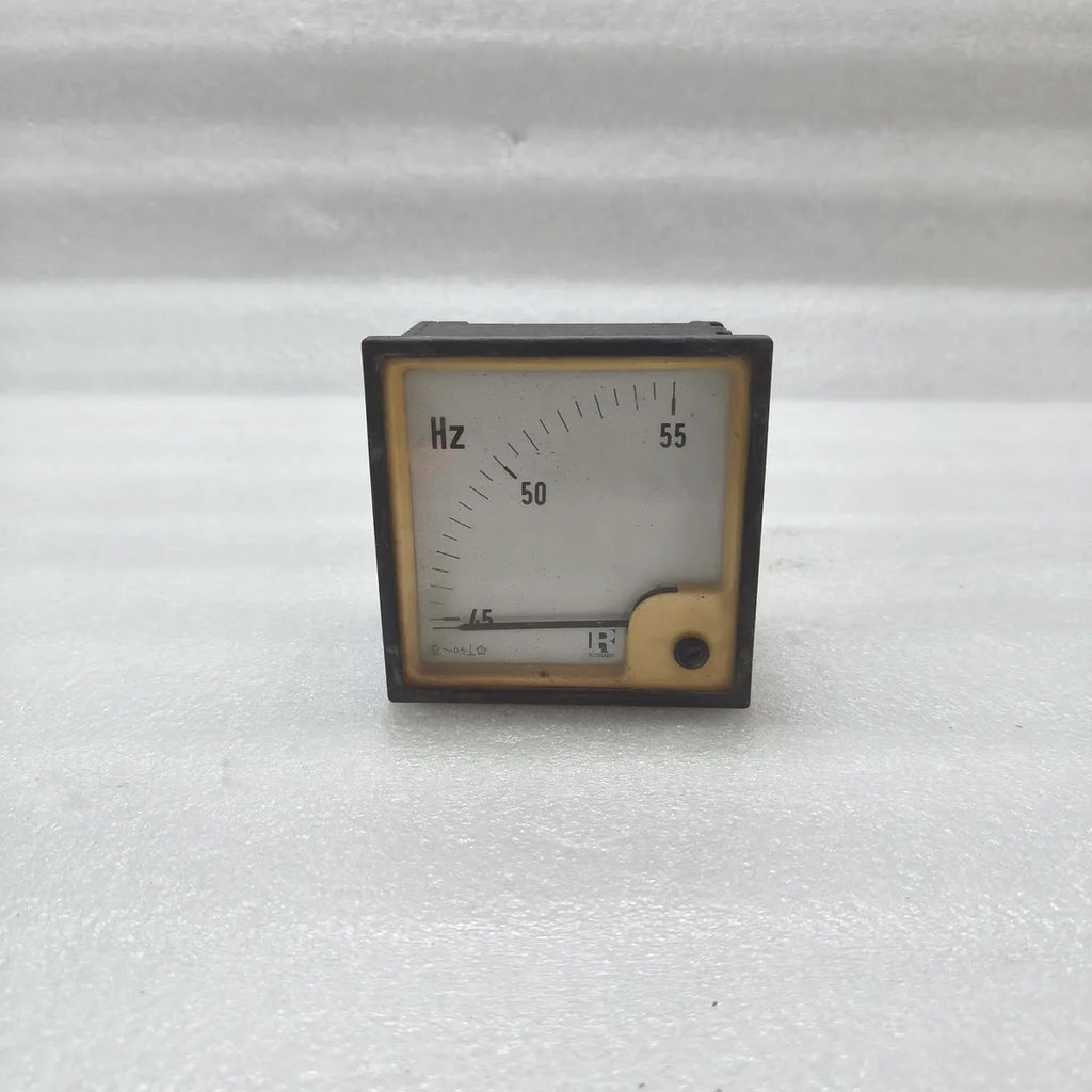 RISHABH Analogue Panel Frequency Meter 45-55Hz