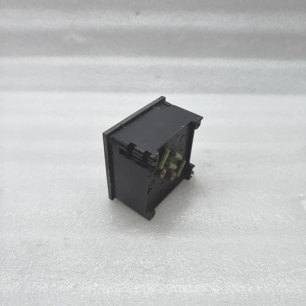 RISHABH Analogue Panel Frequency Meter 45-55Hz