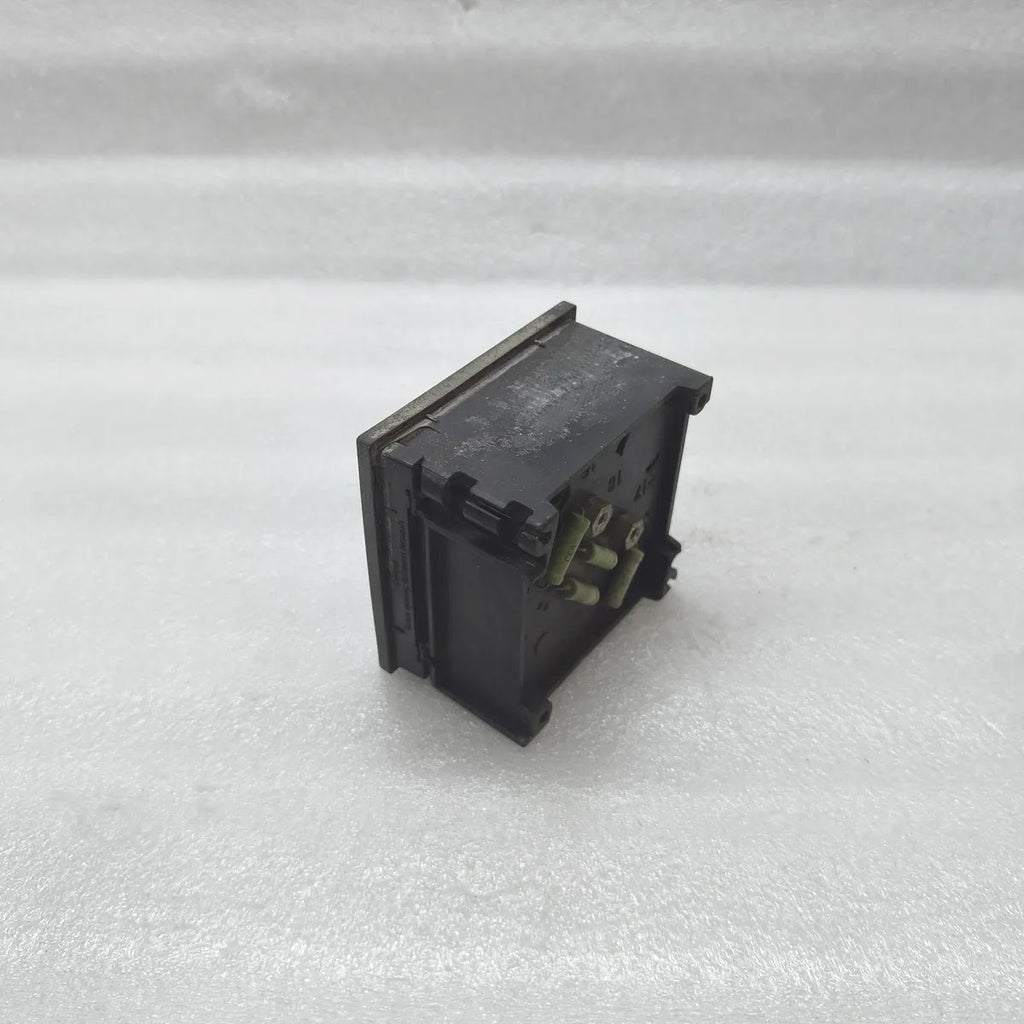 RISHABH Analogue Panel Frequency Meter 45-55Hz