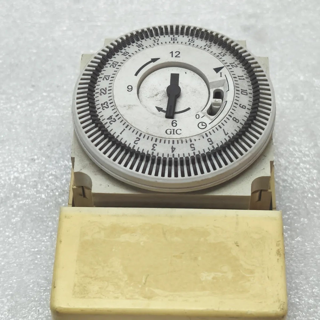 GIC Analogue Time Switch 24 Hour Daily Dial