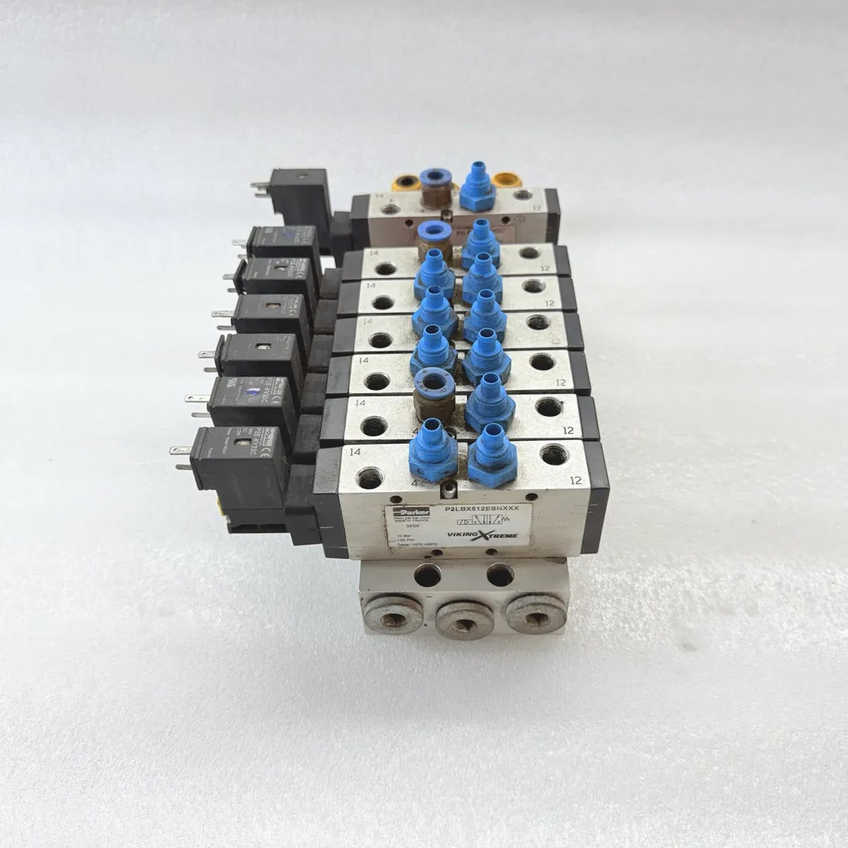 PARKER P2LBX512ESNXXX + P2E-KV32C Solenoid Valve Manifold 24V DC 10 Bar