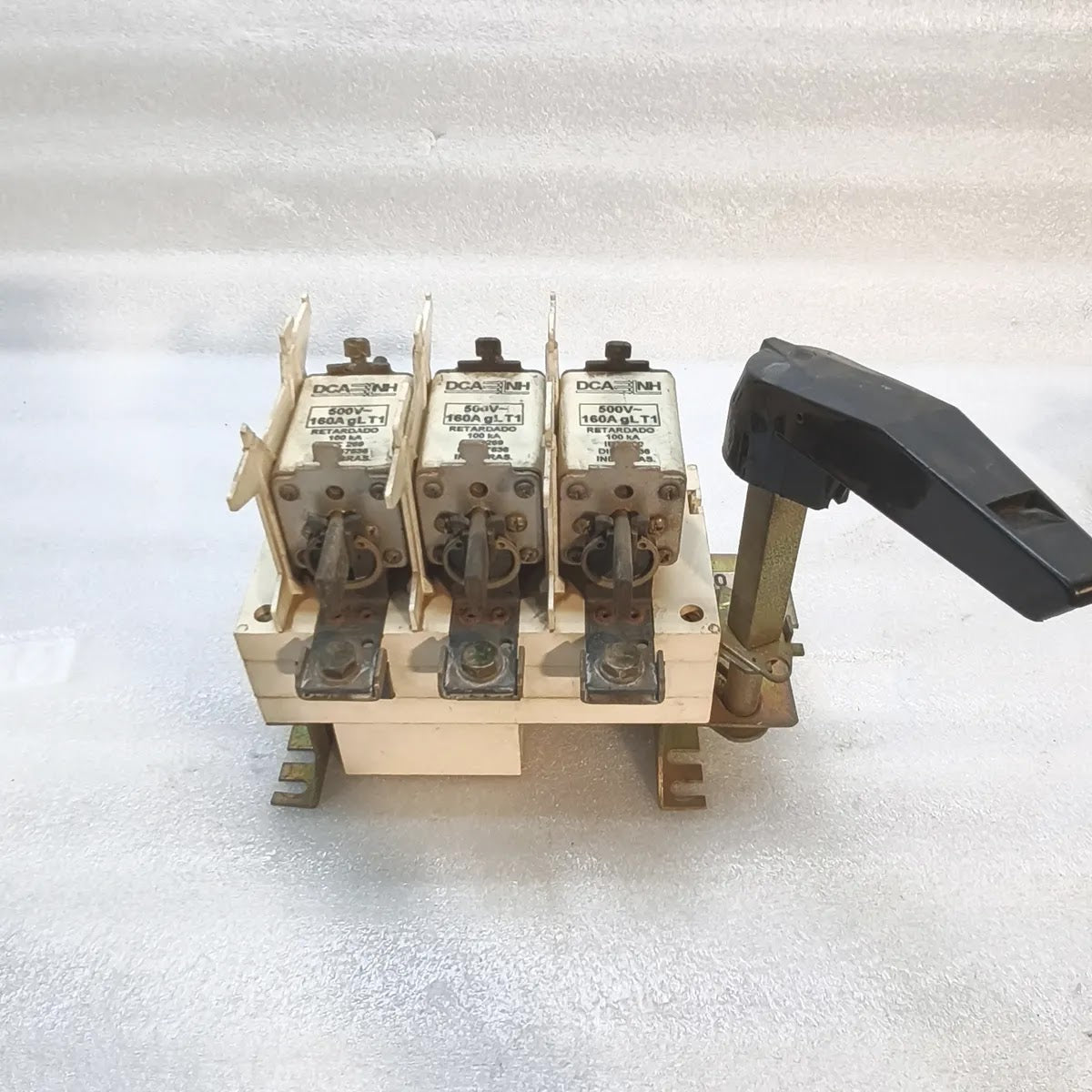 DCA NH T1 Fuse Switch Disconnector 3P 160A 500V