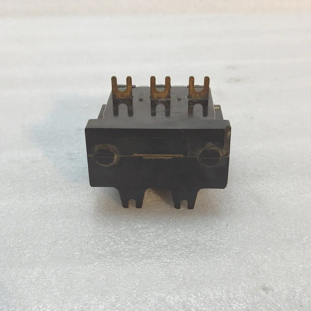 A Bradley ECPB Thermal Overload Relay 3 Pole 120-600V AC