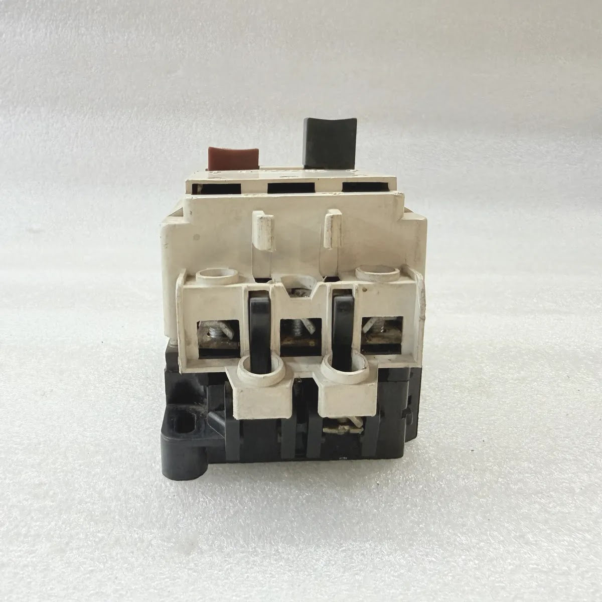 Motor Protection Circuit Breaker 3-Pole 1.6-2.5A