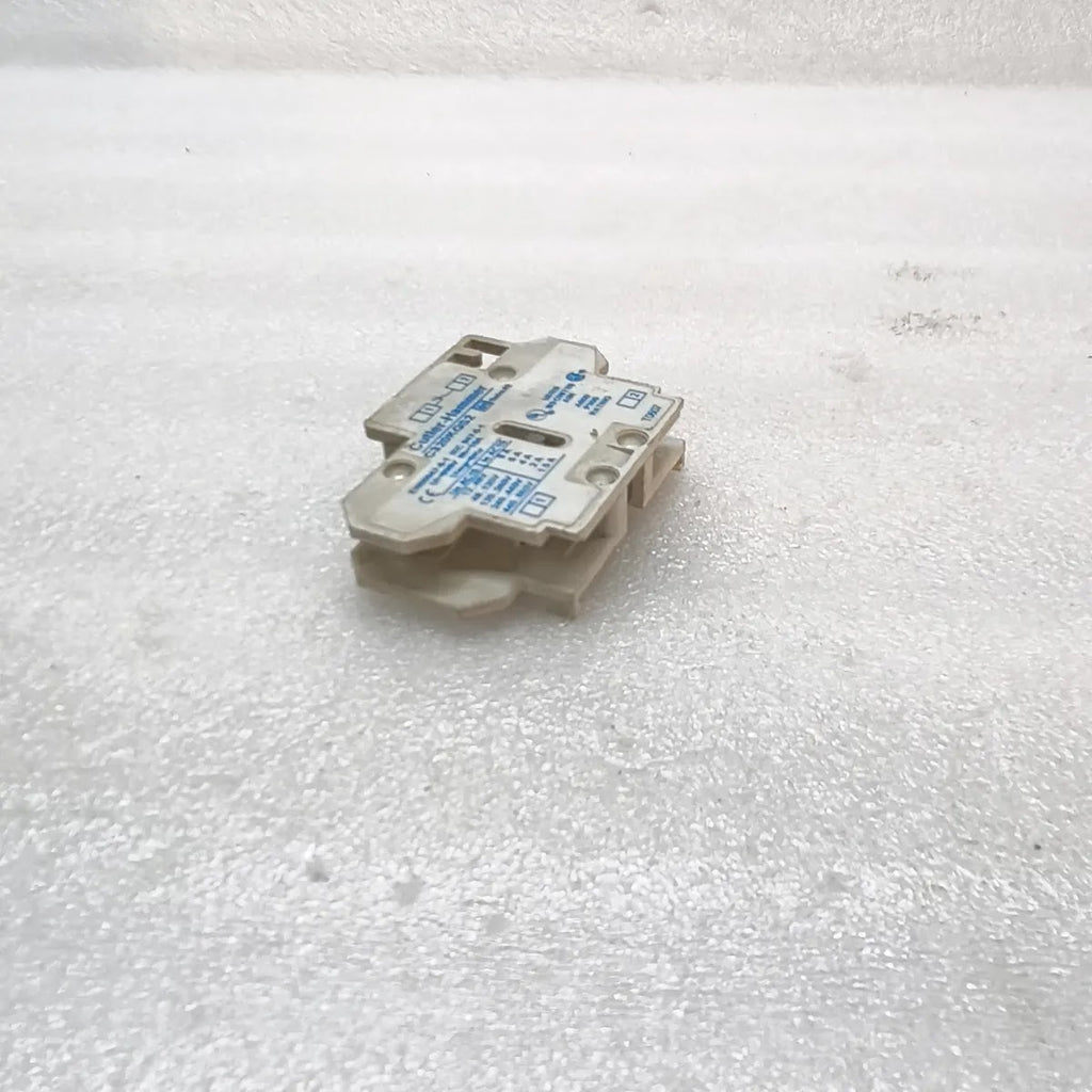 CUTLER-HAMMER C320KGS2 Auxiliary Contact Block 1NC 10A 690V