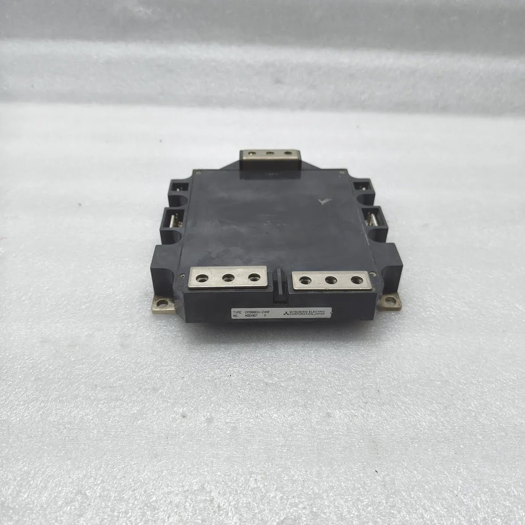 MITSUBISHI CM900DU-24NF IGBT Module Dual Half-Bridge 1200V 900A