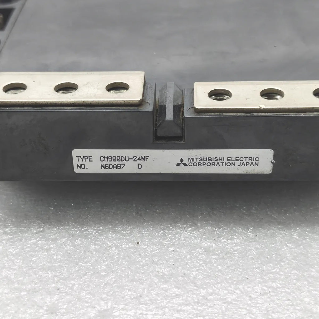 MITSUBISHI CM900DU-24NF IGBT Module Dual Half-Bridge 1200V 900A