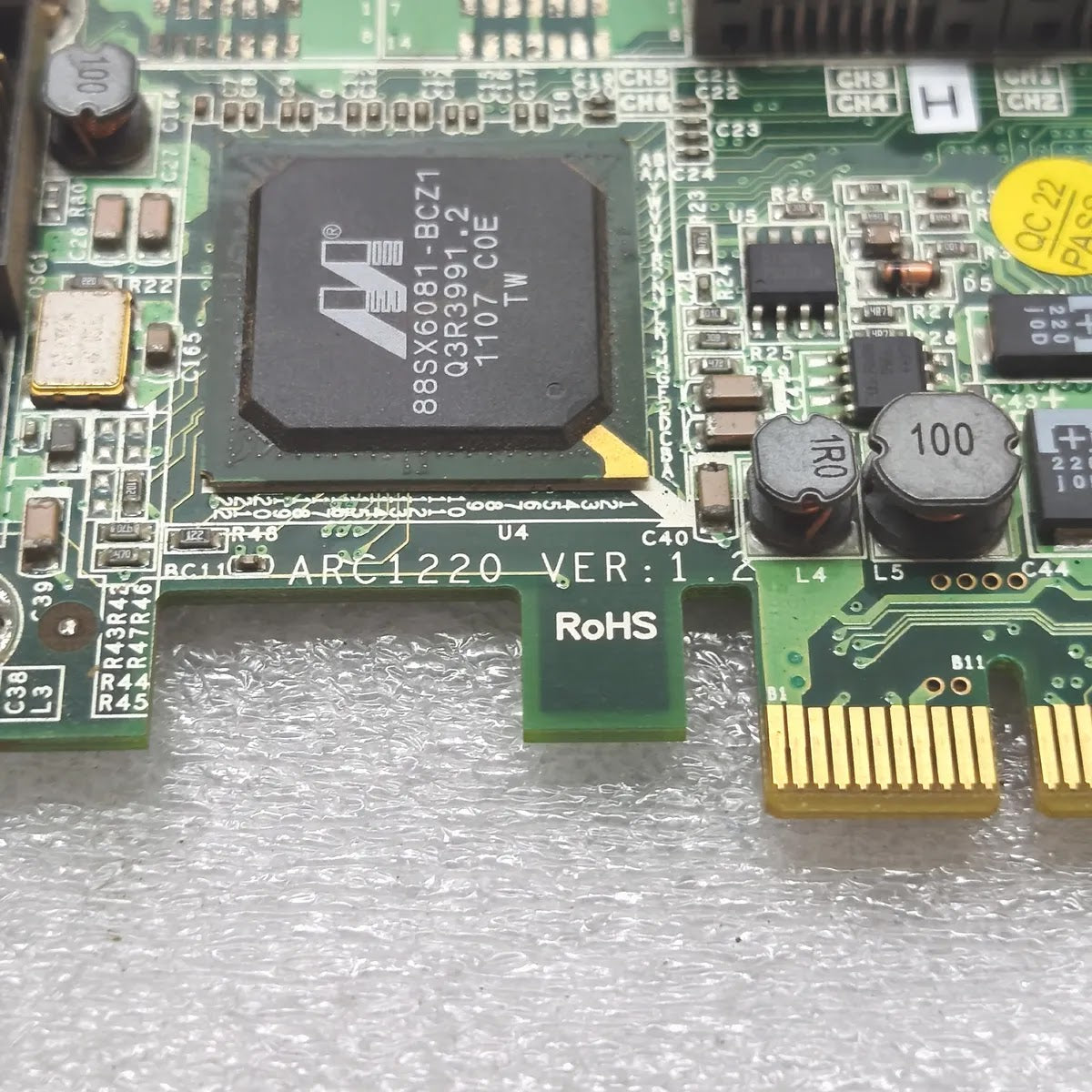 ARECA ARC1220 SATA II RAID Controller 8-Port PCIe x8