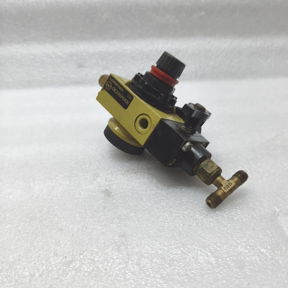 NORGREN R10-000-RNMO Olympian Pneumatic Pressure Regulator 0.4-10 bar