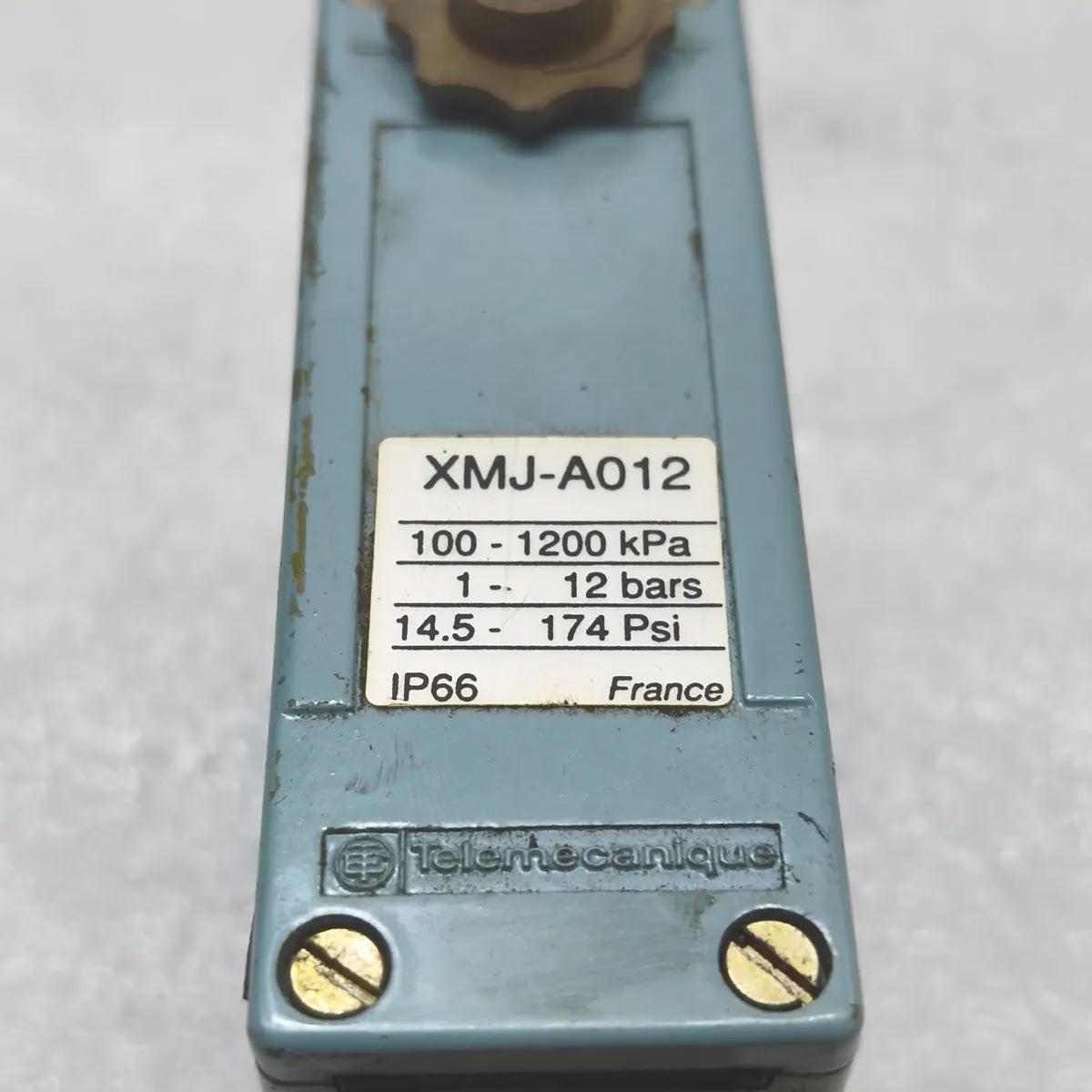 TELEMECANIQUE XMJ-A012 Pressure Switch 1-12 bar 100-1200kPa