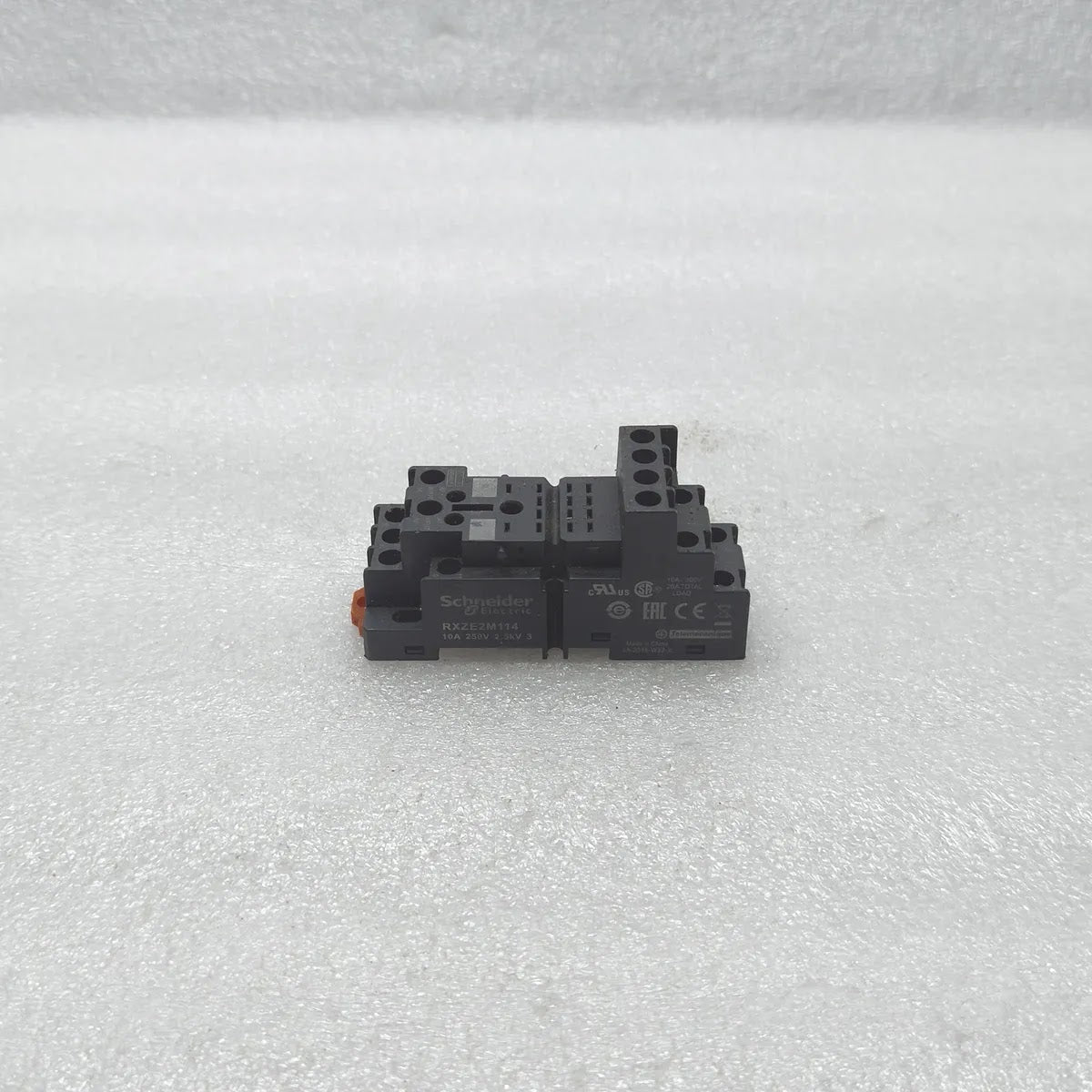 S Electric RXZE2M114 Plug-In Relay Socket 10A 250V